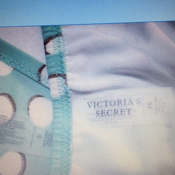 New Victoria’s Secret bikini size S/XS - Picture 2 of 4